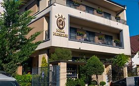 Pensiunea Nora Prestige